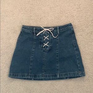 Kendall & Kylie Jean skirt